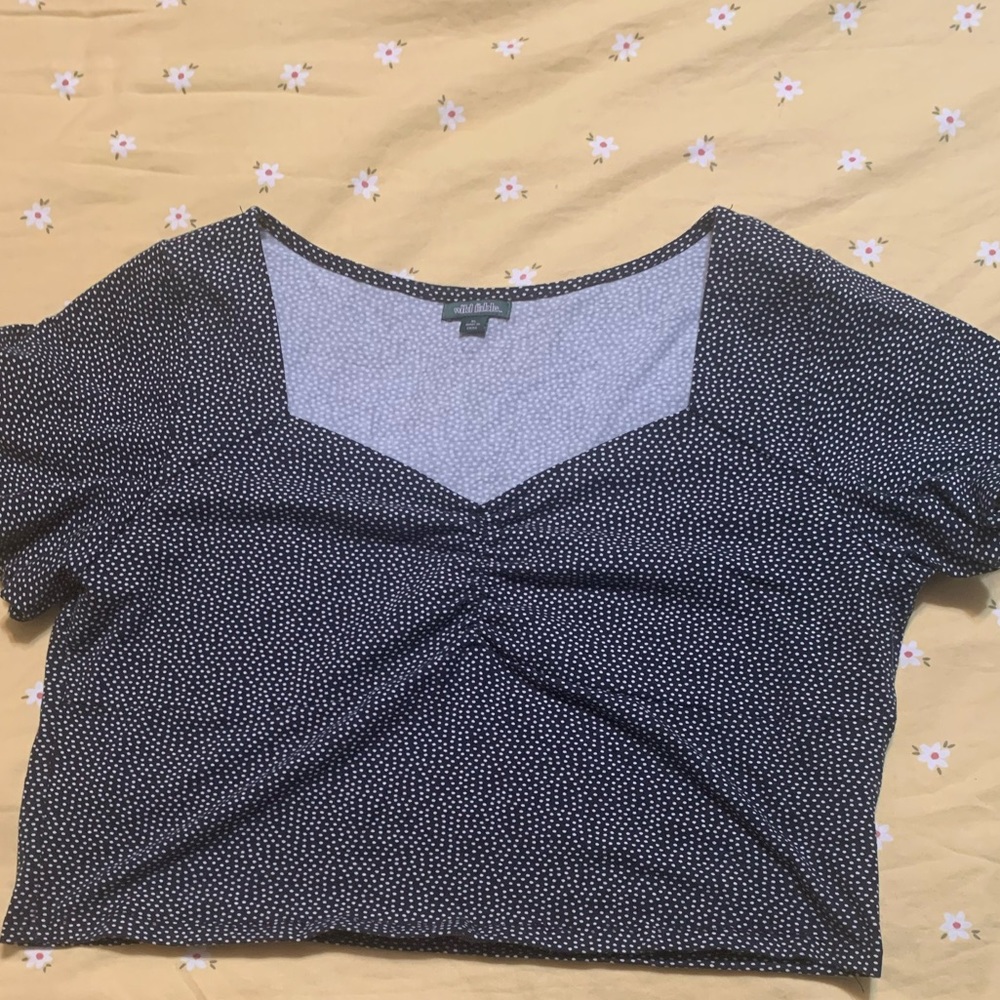 Wildfable polka dot milkmaid puff sleeve crop top